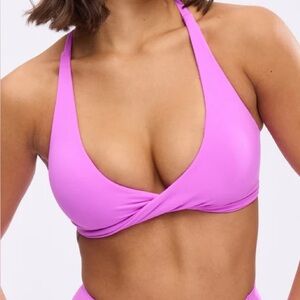 BuffBunny Glow Sports Bra